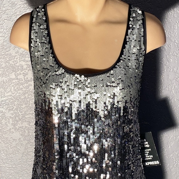 EXPRESS - NWT - dress: black & silver fading sequin ombré mini w lining - L - Picture 3 of 16